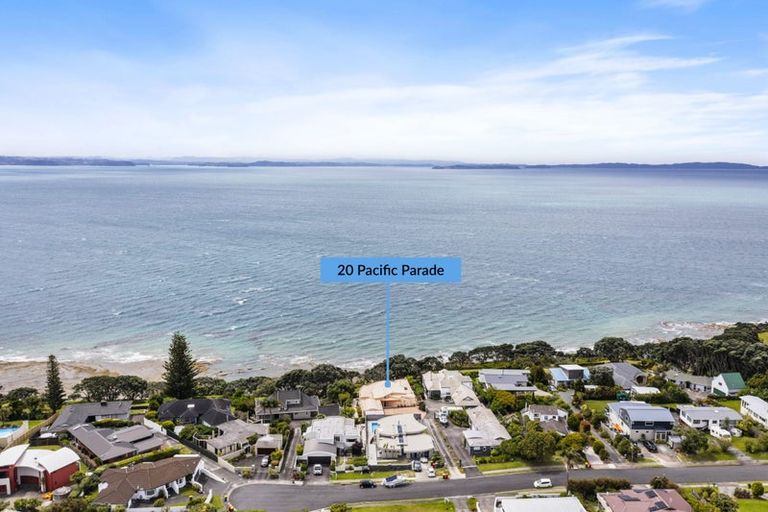 Photo of property in 20 Pacific Parade, Army Bay, Whangaparaoa, 0930
