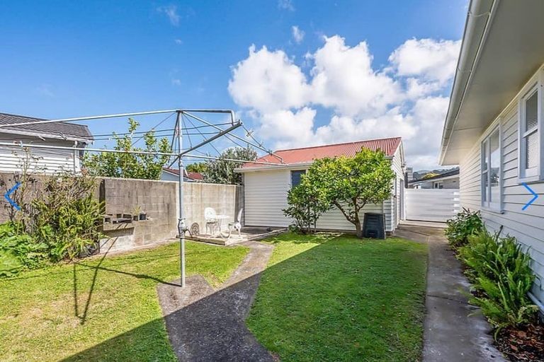 Photo of property in 11 Percy Cameron Street, Avalon, Lower Hutt, 5011