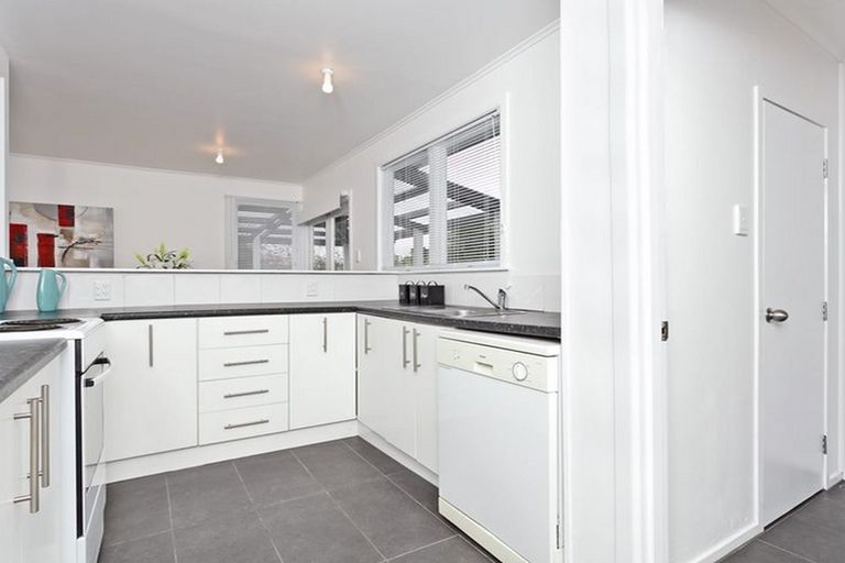 Photo of property in 45 Cargill Street, Papakura, 2110