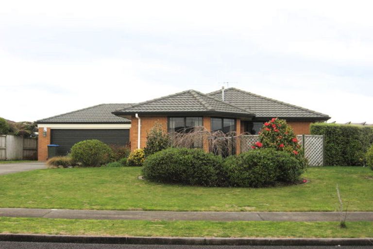 Photo of property in 26 Newfield Drive, Fairview Downs, Hamilton, 3214