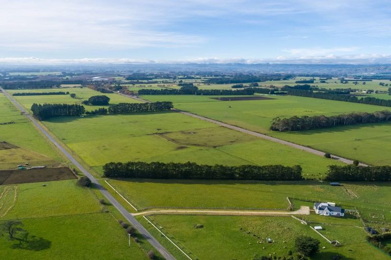 Photo of property in 143 Underhill Road, Woodside, Greytown, 5794