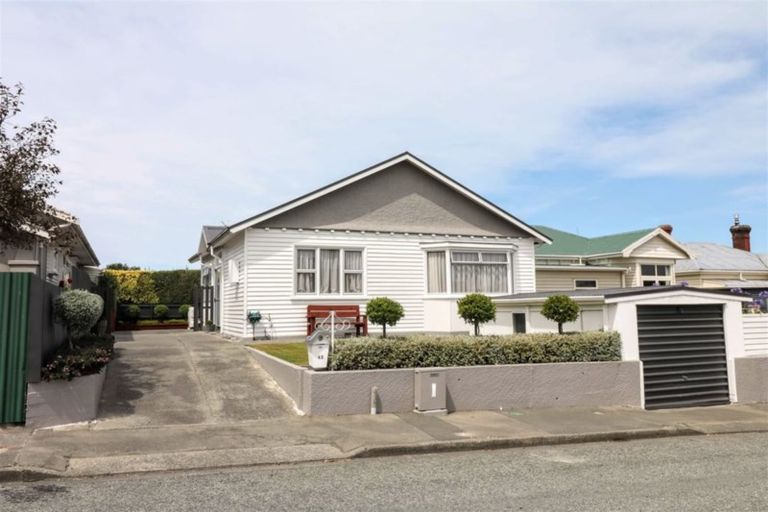 Photo of property in 45 Avenue Road, West End, Timaru, 7910