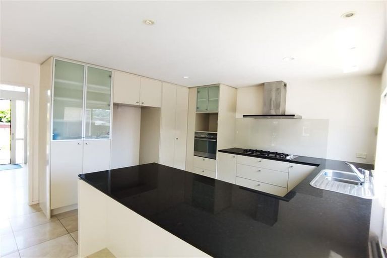 Photo of property in 7 Bendemeer Place, Flat Bush, Auckland, 2016