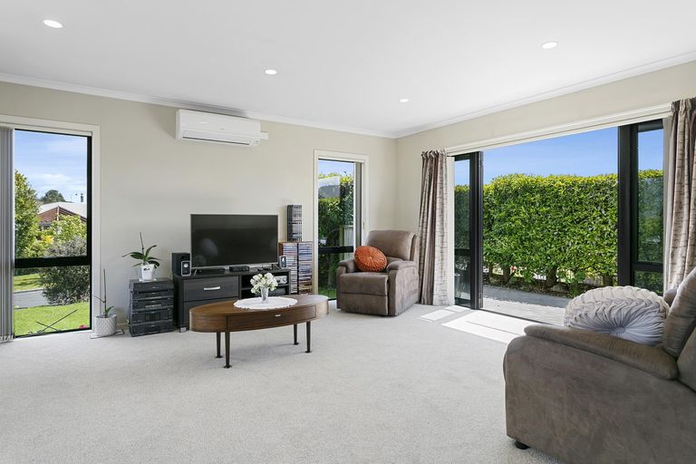 Photo of property in 23 Whetu Place, Nukuhau, Taupo, 3330