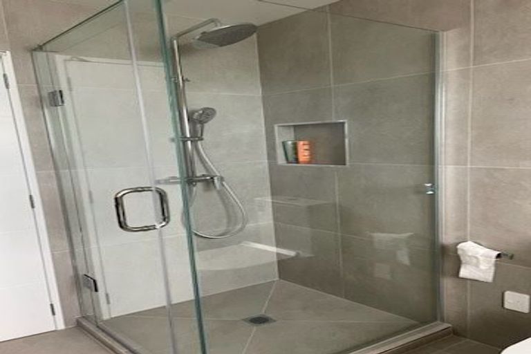 Photo of property in 39b Exminster Street, Blockhouse Bay, Auckland, 0600