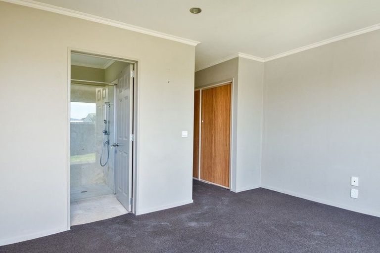 Photo of property in 19 Holdaway Street, Riversdale, Blenheim, 7201