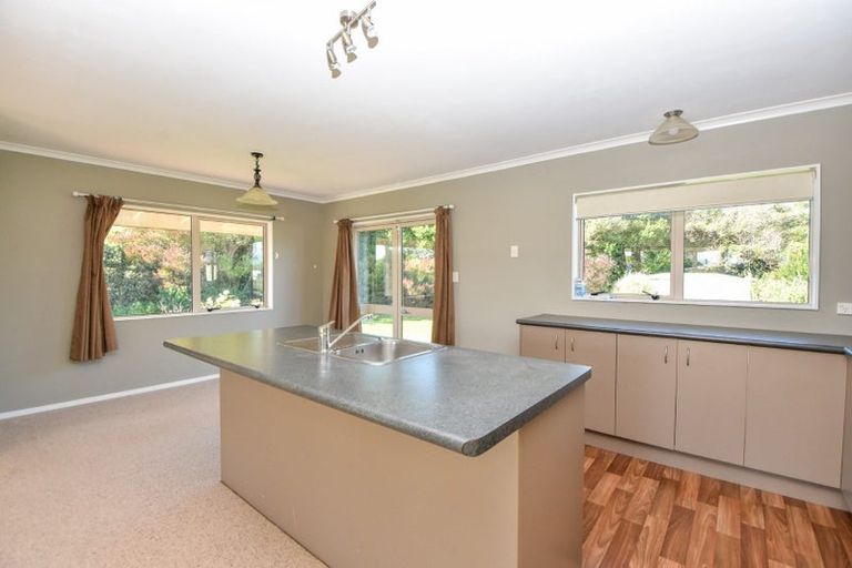 Photo of property in 44 Richmond Road, Carterton, 5713