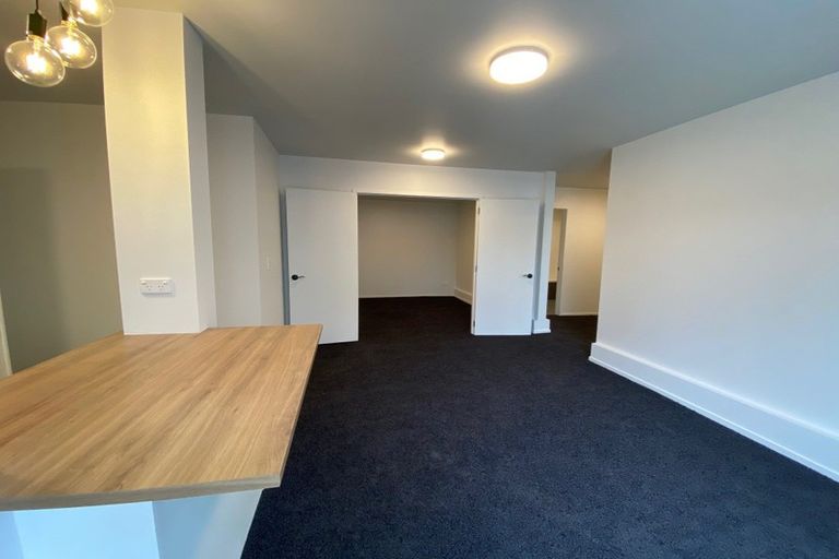 Photo of property in 6b Seaview Road, Milford, Auckland, 0620