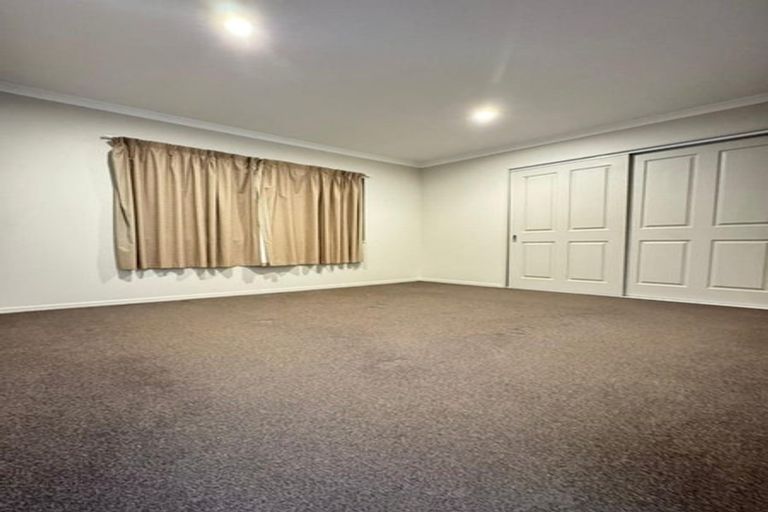 Photo of property in 13 Hansen Place, Takanini, 2112