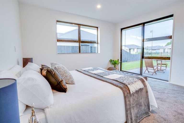 Photo of property in 32 Stationmasters Way, Prebbleton, 7604