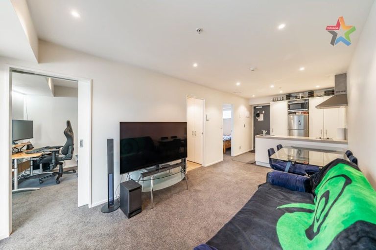 Photo of property in Soho Apartments, 1005/74 Taranaki Street, Te Aro, Wellington, 6011