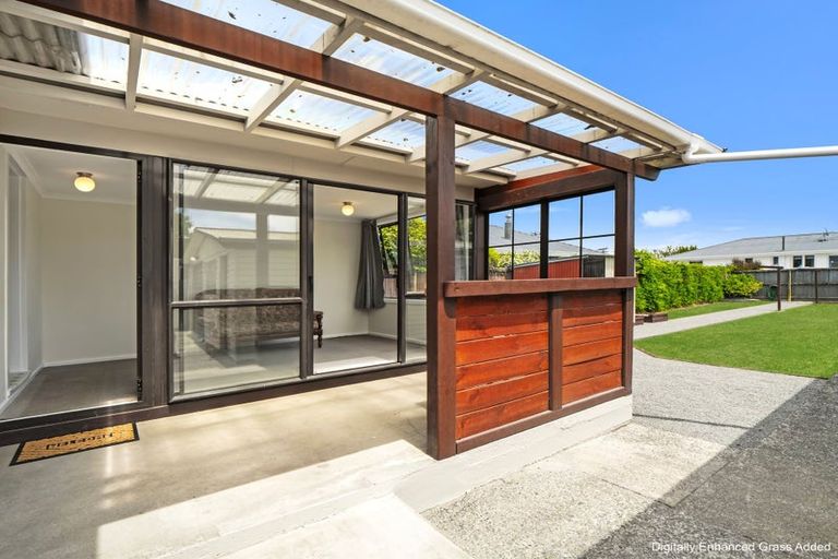 Photo of property in 75 Marshland Road, Shirley, Christchurch, 8061