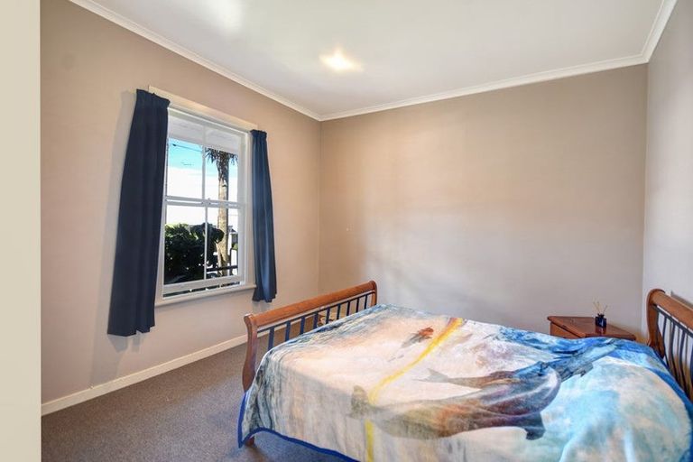Photo of property in 14 Peel Street, Mornington, Dunedin, 9011