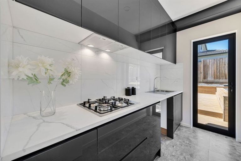 Photo of property in 54 Hikuawa Road, Flat Bush, Auckland, 2019