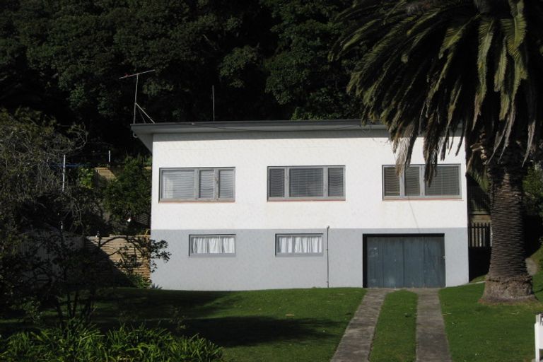 Photo of property in 100 Pohutukawa Avenue, Ohope, 3121