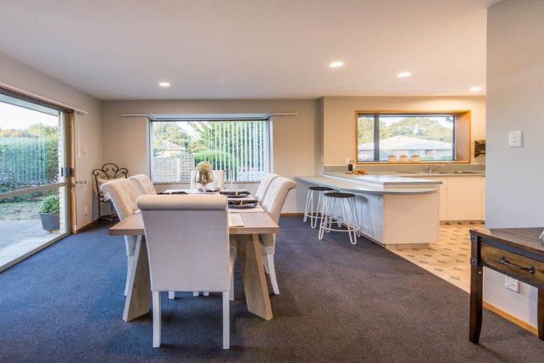 Photo of property in 1/15 Showgate Avenue, Sockburn, Christchurch, 8042