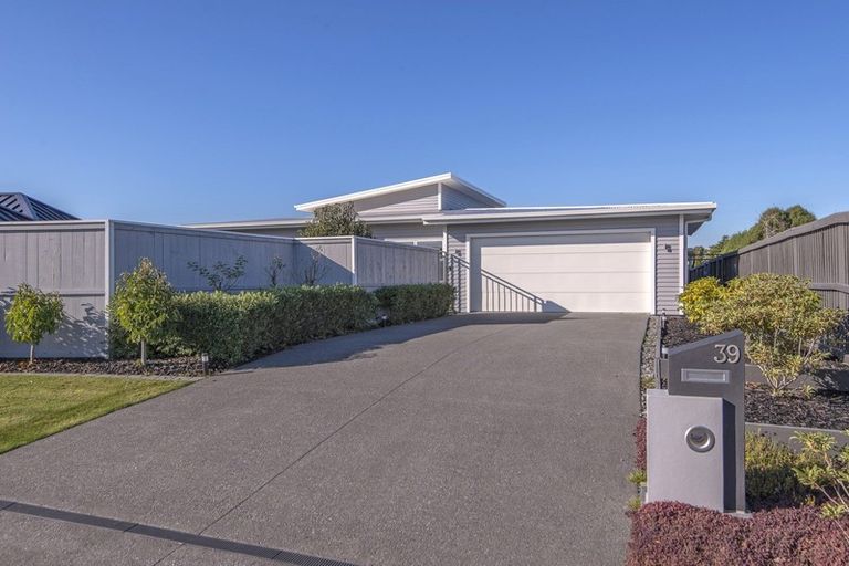 Photo of property in 39 Farthing Drive, Prebbleton, 7604