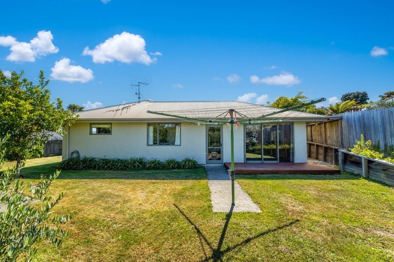 Photo of property in 12 Lionel Place, Mapua, 7005