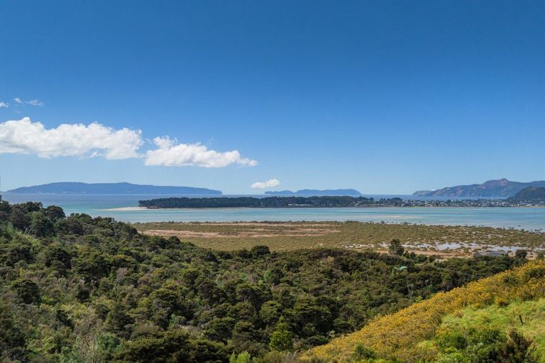 Photo of property in 106a Horongaherehere Row, Te Rerenga, Coromandel, 3582