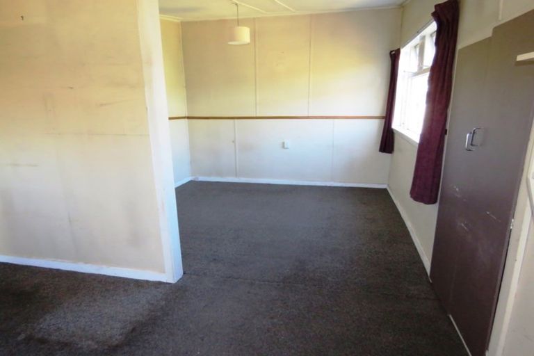 Photo of property in 38 Dick Street, Reefton, 7830