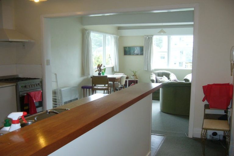 Photo of property in 34 Thompson Street, Mount Cook, Wellington, 6011