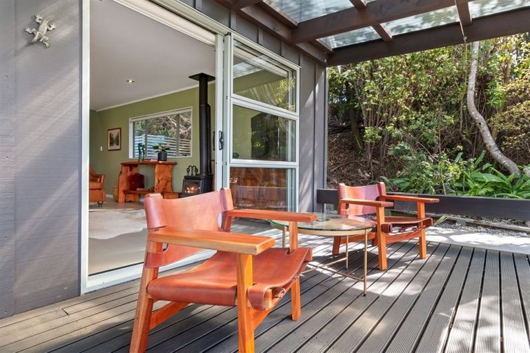 Photo of property in 556 Boat Harbour Road, Whenuakite, Whitianga, 3591