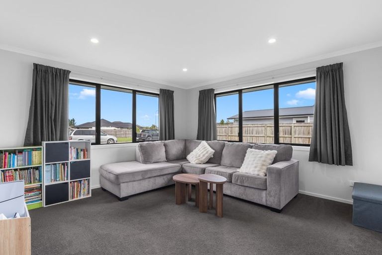 Photo of property in 26 Mitre Way, Solway, Masterton, 5810