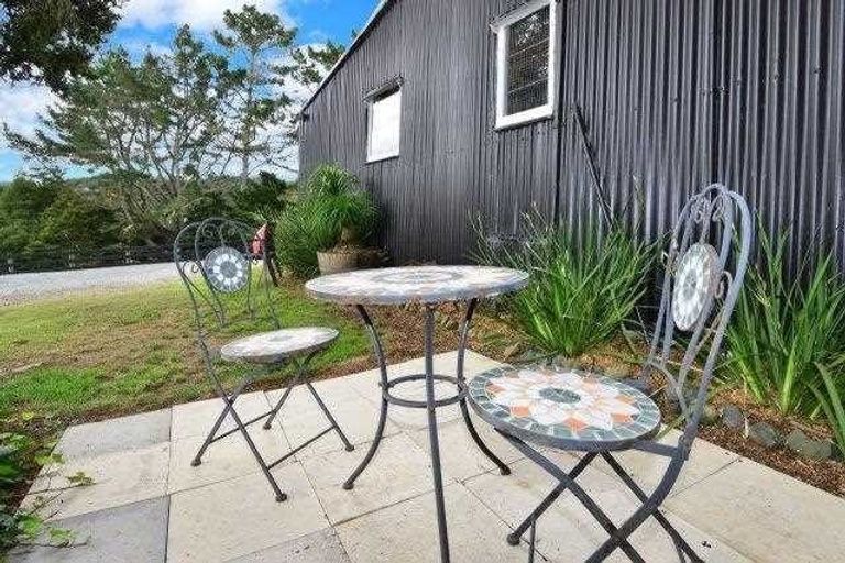 Photo of property in 202 Rapson Road, Kaukapakapa, 0871