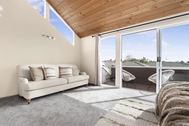 Photo of property in 7 Tarnica Road, Northpark, Auckland, 2013