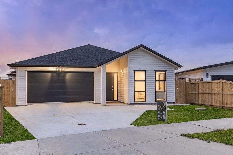 Photo of property in 3 Zadar Street, Kumeu, 0810