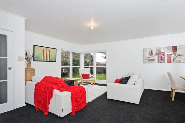 Photo of property in 45 Cargill Street, Papakura, 2110