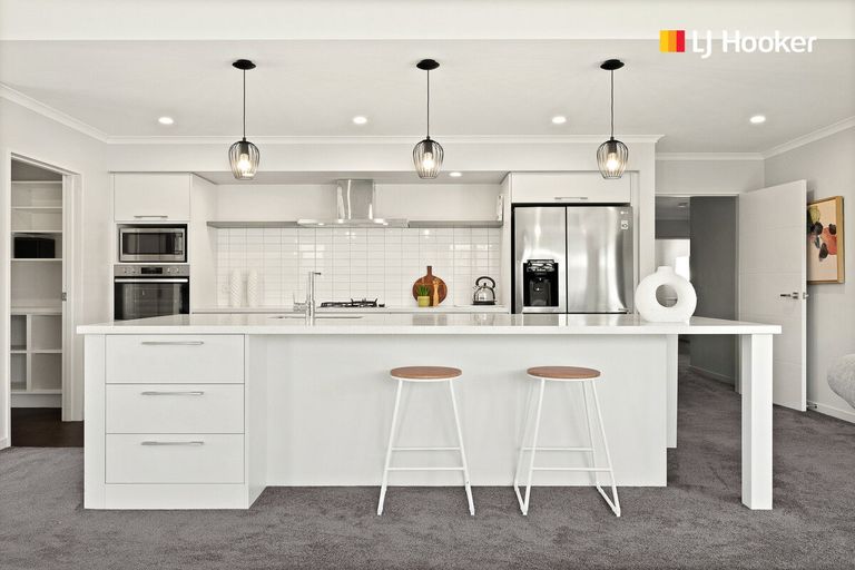 Photo of property in 5 Tate Crescent, Green Island, Dunedin, 9018