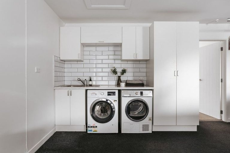 Photo of property in 14 Glenmonarch Place, Pyes Pa, Tauranga, 3112