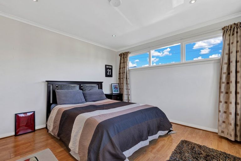 Photo of property in 1 Stackhouse Avenue, Bishopdale, Christchurch, 8053