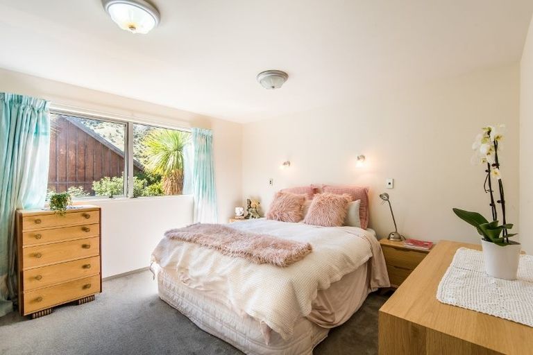 Photo of property in 47 Rob Roy Lane, Wanaka, 9305