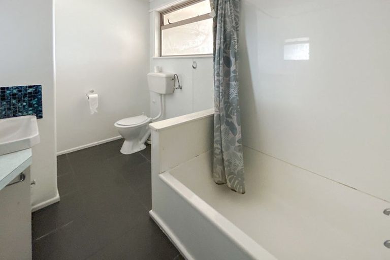 Photo of property in 5/88 Victoria Avenue, Palmerston North, 4410