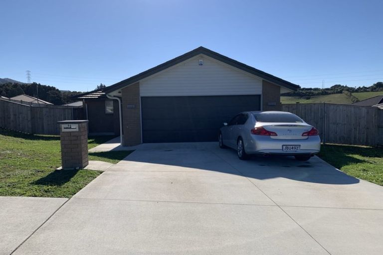 Photo of property in 96 Hillpark Drive, Pokeno, 2402