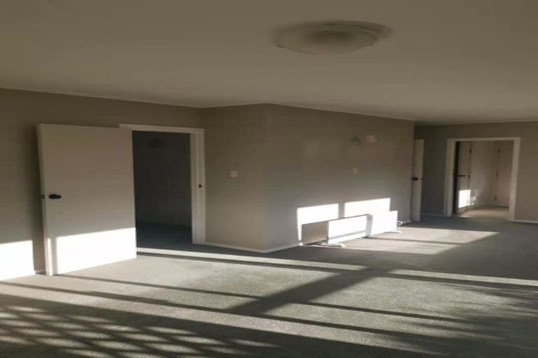 Photo of property in 1/29 Parkvale Road, Karori, Wellington, 6012