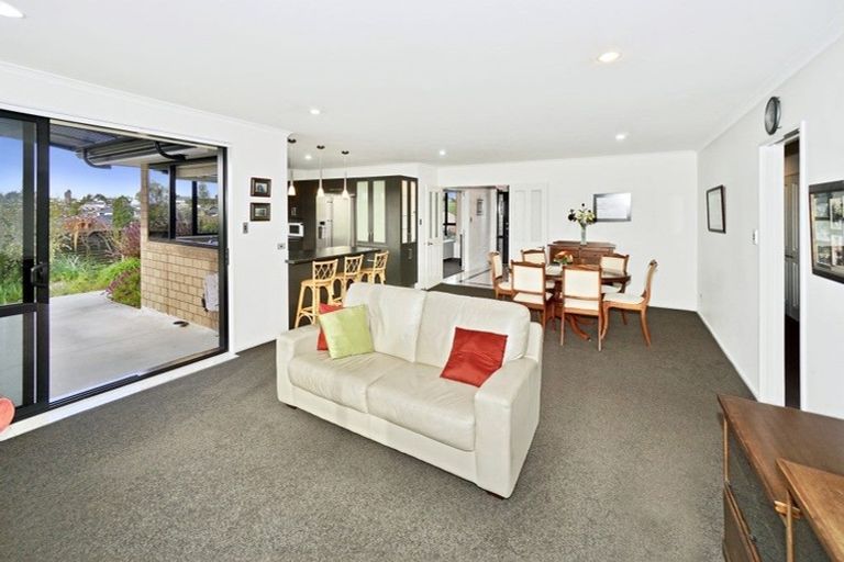 Photo of property in 10 Allanah Place, Te Puke, 3119