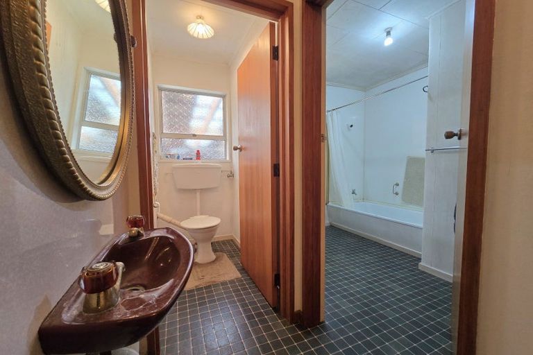 Photo of property in 42 Whitcombe Terrace, Hokitika, 7810