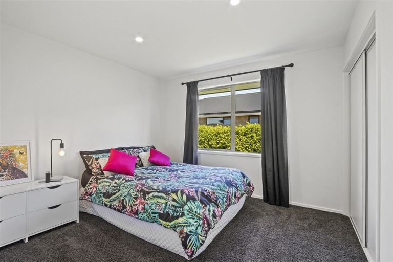 Photo of property in 10 Exeter Lane, Rolleston, 7614