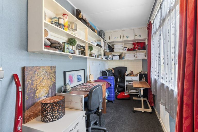 Photo of property in 7 Cracroft Street, Waitara, 4320
