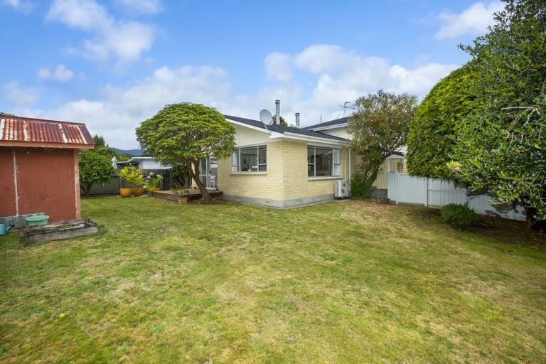 Photo of property in 108 California Drive, Totara Park, Upper Hutt, 5018