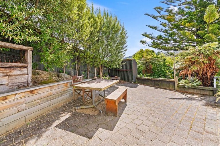 Photo of property in 75 Wickliffe Terrace, Port Chalmers, 9023