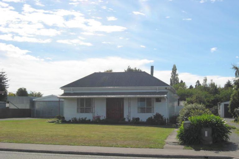 Photo of property in 176 High Street, Waimate, 7924