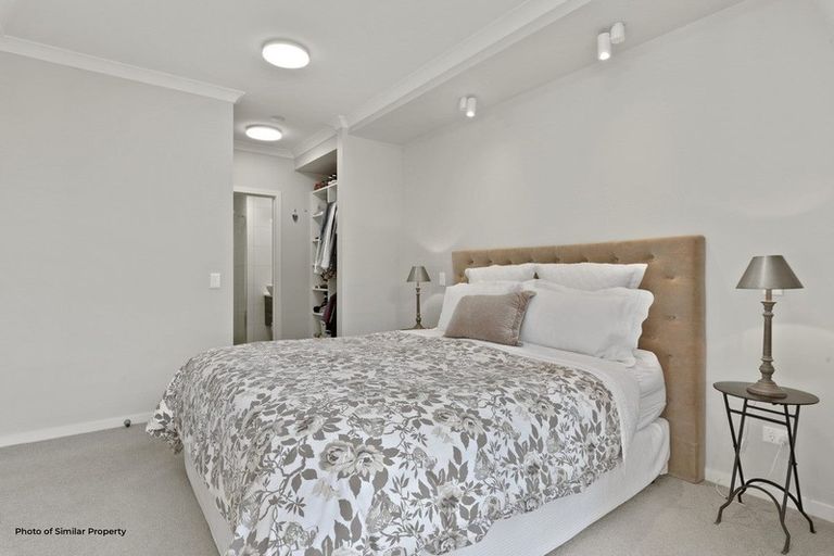 Photo of property in 34 Rewa Rewa Lane, Orewa, 0931