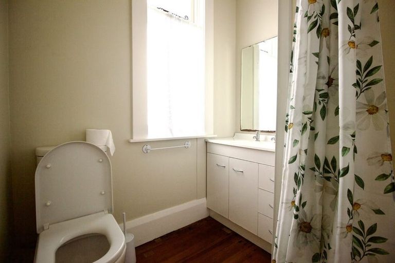 Photo of property in 170 Great South Road, Huntly, 3700