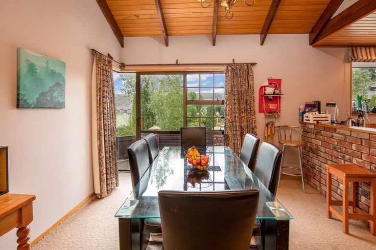 Photo of property in 2c Craig Place, Bridge Hill, Alexandra, 9320