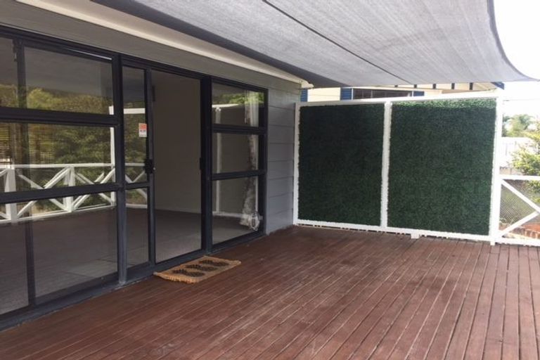 Photo of property in 12 Glendawn Place, Bayview, Auckland, 0629