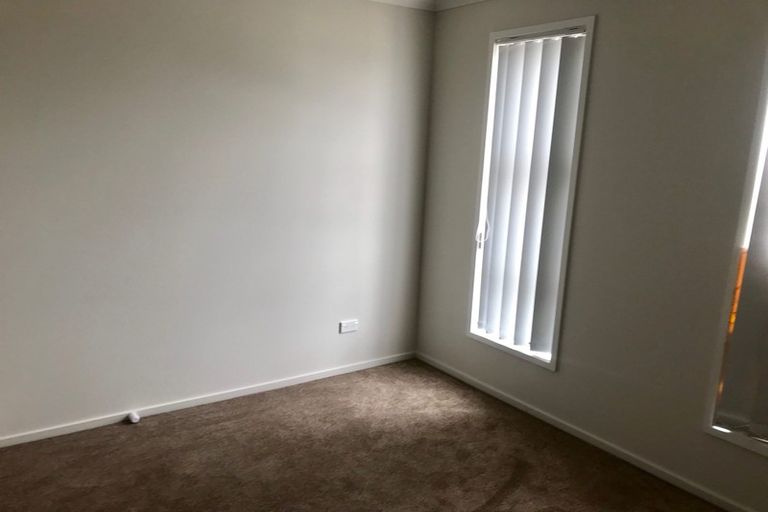 Photo of property in 15 Perla Road, Pukekohe, 2120